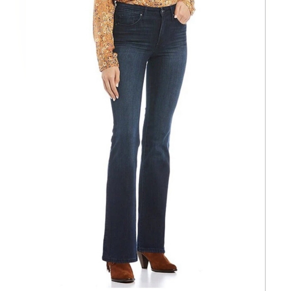 4 FOR $100 - Jessica Simpson Rockin Curvy Boot Cut Jeans